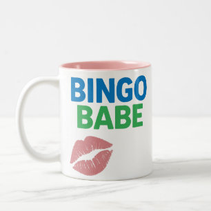 Taza Bicolor Bingo Babe lindo y confiado amante del bingo