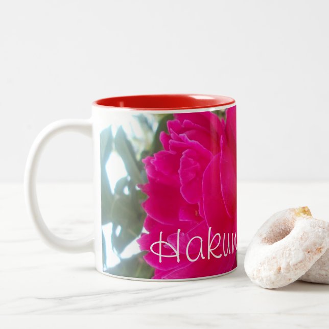 Taza Bicolor Bloom celestial: Un Rosa contra el cielo (Con donut)