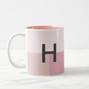 Taza Bicolor Blush Cuadrados de Color Monograma Rosa Pálido Pas