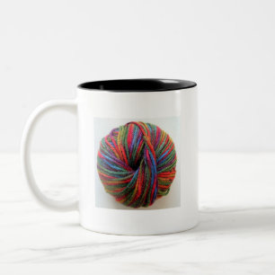 Taza Bicolor Bola de Yarn