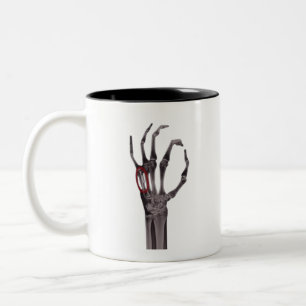 Taza Bicolor Bolas rotas Manos Skeleton X-RAY Camiseta