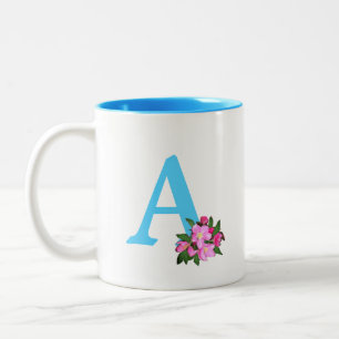 Taza Bicolor Bonito monograma turquesa con flores de manzana