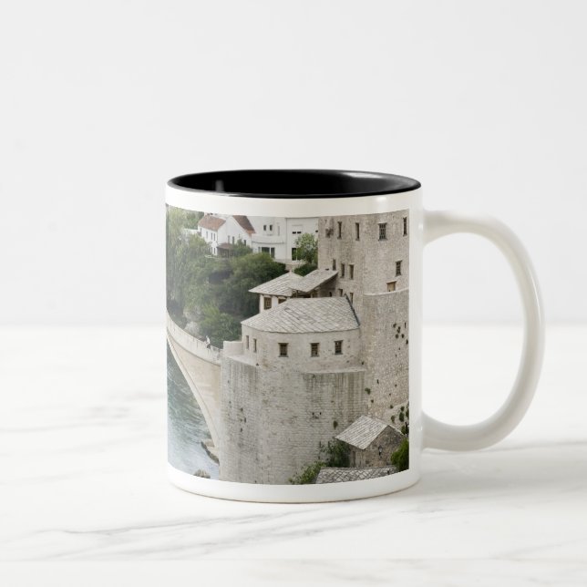 Taza Bicolor Bosnia-Herzegovina - Mostar. El viejo puente (Derecha)