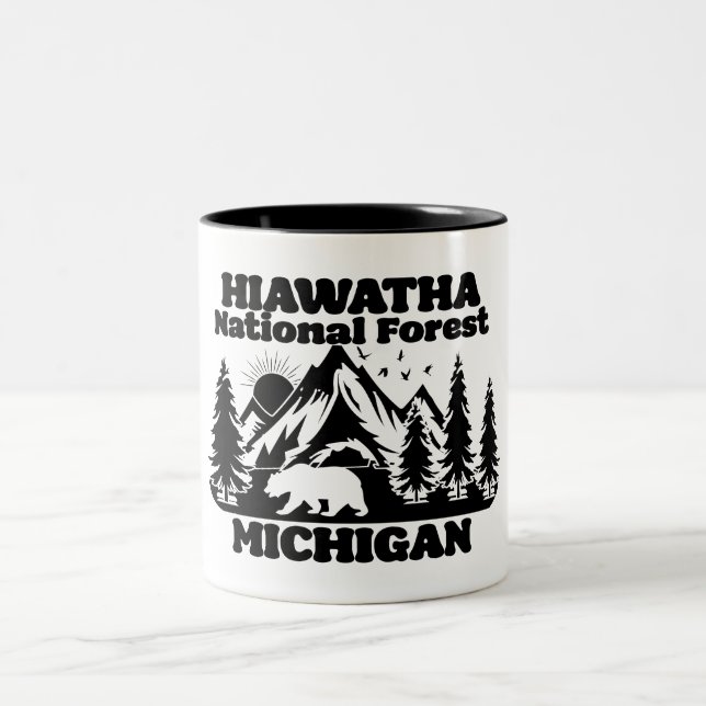Taza Bicolor Bosque nacional de Hiawatha Michigan (Centro)