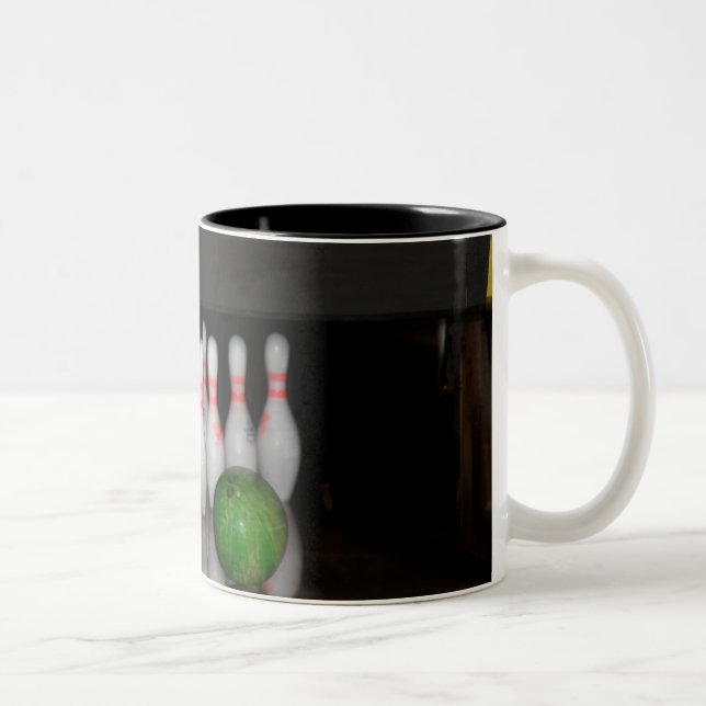 Taza Bicolor Bowling Mug (Derecha)
