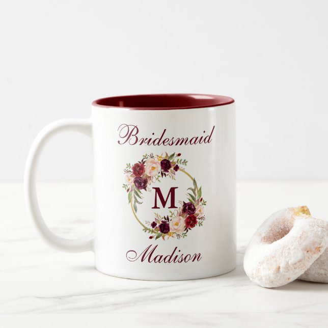 Taza Bicolor Burgundy Floral Gold Circle Monograma Bridesmaid (Con donut)