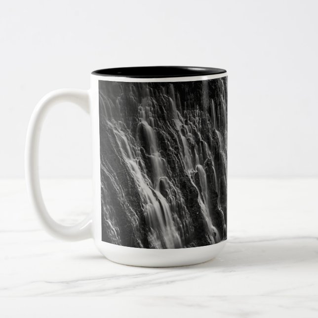 Taza Bicolor Burney baja en blanco y negro (Izquierda)