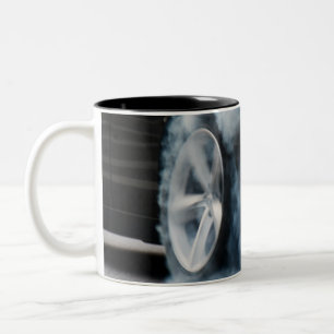 Taza Bicolor Burnout de coche negro