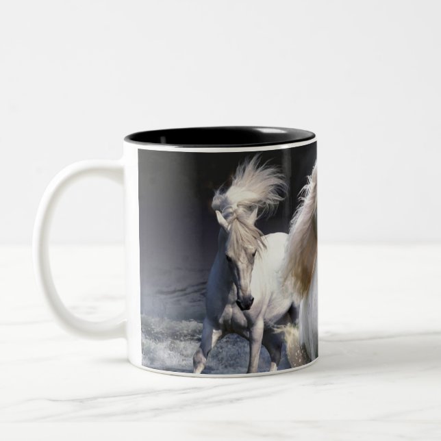 Taza Bicolor Caballos corriendo lanzando almohada (Izquierda)