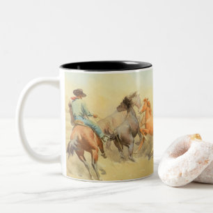 Taza Bicolor Caballos en pista por Maynard Dixon