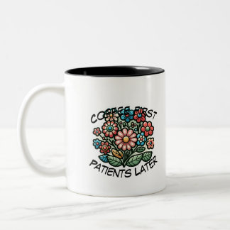 Taza Bicolor Café primero. Pacientes Después.