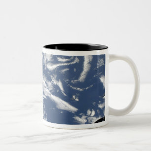 Taza Bicolor Calles de vórtice de la nube de la costa