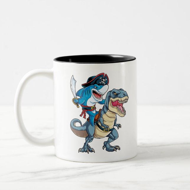 Taza Bicolor Camisa pirata de tiburón montando dinosaurios para (Izquierda)