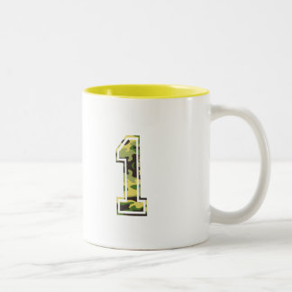 Taza Bicolor Camo verde y amarillo de #1