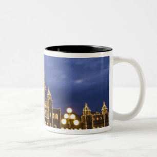 Taza Bicolor CANADÁ, Columbia Británica, Victoria. Tarde,