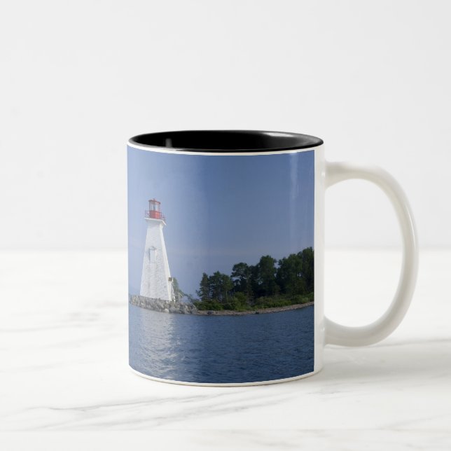 Taza Bicolor Canadá, Nueva Escocia, Isla del Cabo Bretón, (Derecha)