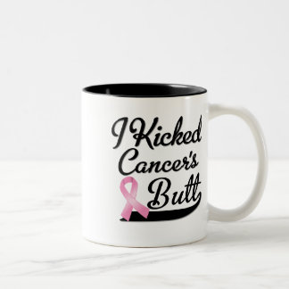 Taza Bicolor Cáncer de mama al que le di una patada