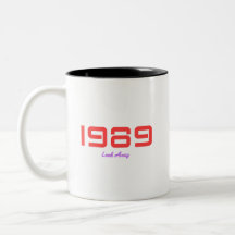Canción principal de 1989, Look Away
