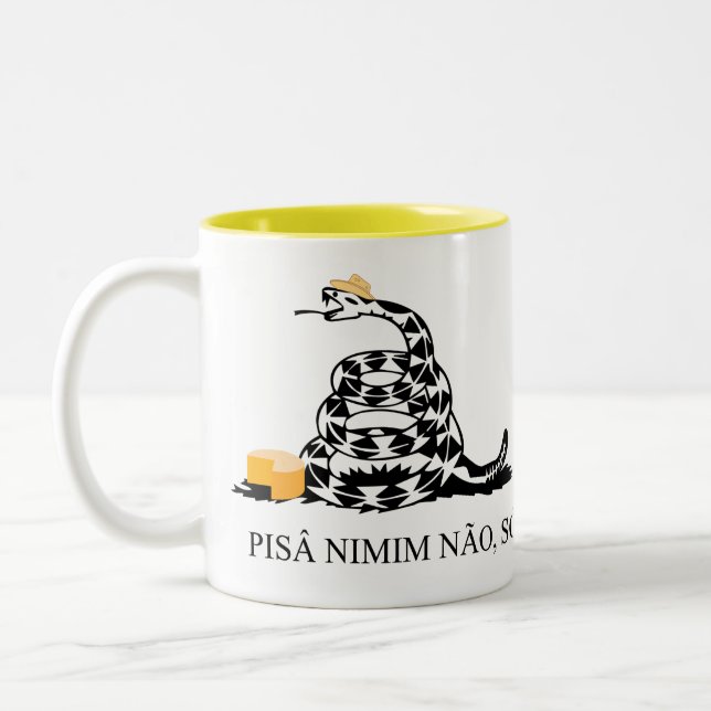 Taza Bicolor Caneca Pisa nimim não, sô (Izquierda)