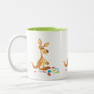 Taza Bicolor Canguro Rummaging lindo del dibujo animado