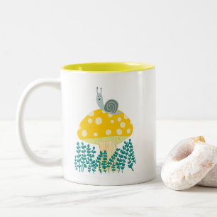 Taza Bicolor Caracol caprichoso en hongo mágico