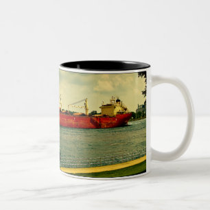 Taza Bicolor Carguero rojo