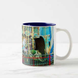 Taza Bicolor Carousel Mug