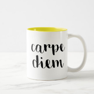 Taza Bicolor Carpe Diem