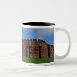Taza Bicolor Castillo que muestra la torre de media luna, Chest