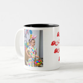 Taza Bicolor Caza de huevos con foto de niña con cesta y orejas