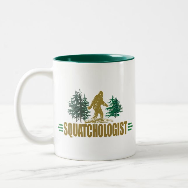 Taza Bicolor Cazador divertido de Sasquatch (Izquierda)