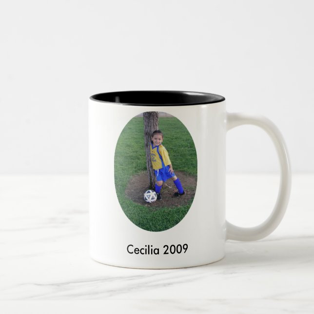 Taza Bicolor Cecilia 2009 (Derecha)