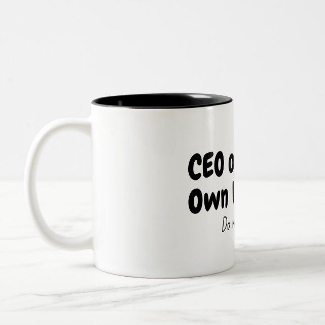 Taza Bicolor CEO Mug , sentimientos introvertidos . (Izquierda)