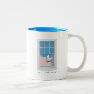 Taza Bicolor cerdo volante a través de la ventana