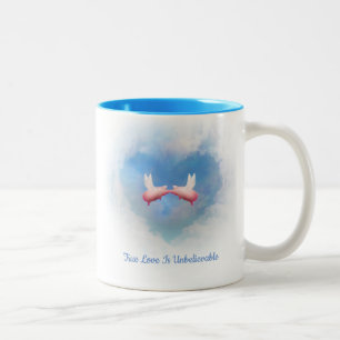 Taza Bicolor Cerdos voladores besando el verdadero amor es incr