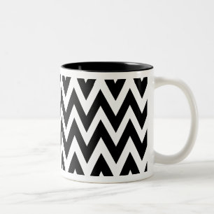 Taza Bicolor Chevron soña el café blanco y negro