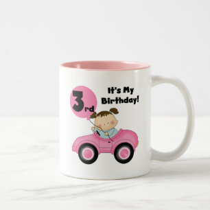 Taza Bicolor Chica en auto rosado 3er cumpleaños camisetas y re