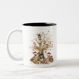 Taza Bicolor Chihuahua es un adorado perro adornado con árbole