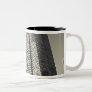 Taza Bicolor China, Pekín, Distrito de Chaoyang. Plaza Fortune