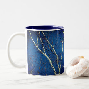 Taza Bicolor Cielo azul de árbol de birco blanco personalizado