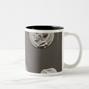 Taza Bicolor Cinco monedas