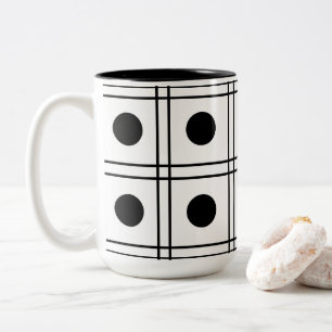 Taza Bicolor Círculo de lunares con patrón de cuadros en blanco