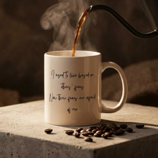 Taza Bicolor Cita de Empoderamiento Personalizado Audaz Confian