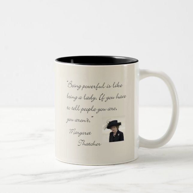 Taza Bicolor Cita de Margaret Thatcher "que es potente… " (Derecha)