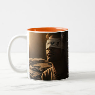 Taza Bicolor Cita del Libro Evitación Tiene Peso