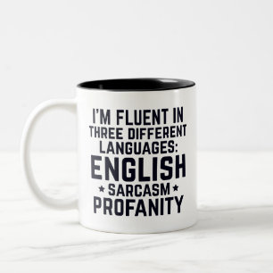 Taza Bicolor Cita divertida: Hablo con fluidez en tres idiomas