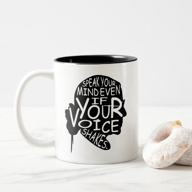 Taza Bicolor Cita regalo feminista, célebre RBG (Con donut)