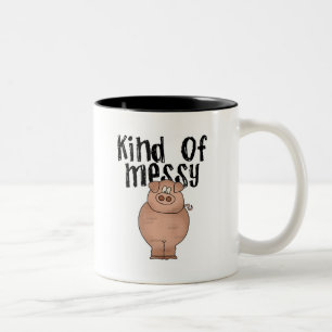 Taza Bicolor Clase del cerdo de camisetas y de regalos sucios