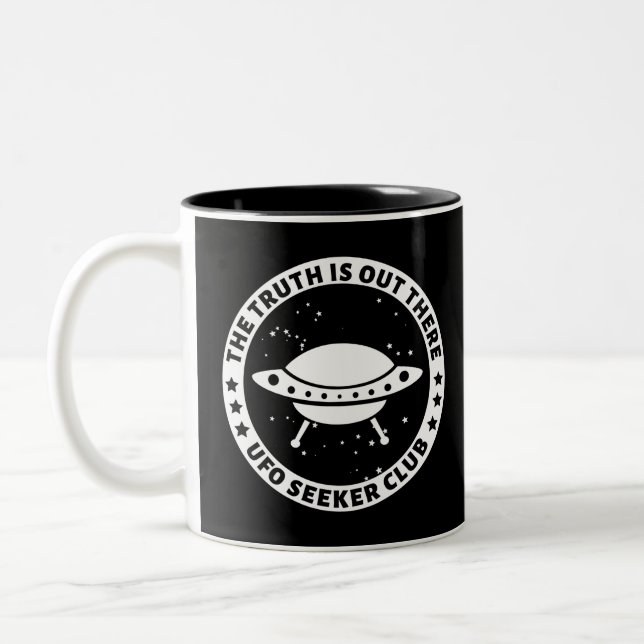 Taza Bicolor Club de buscadores de OVNI (Izquierda)