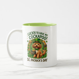 Taza Bicolor Cockapoo St Patrick's Day Lucky Dog Pot of Gold